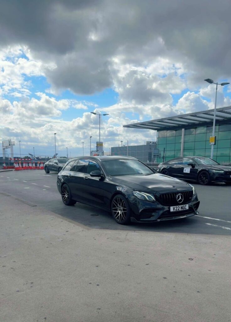 Mercedes chauffeur car for Derby to Liverpool Airport transfer